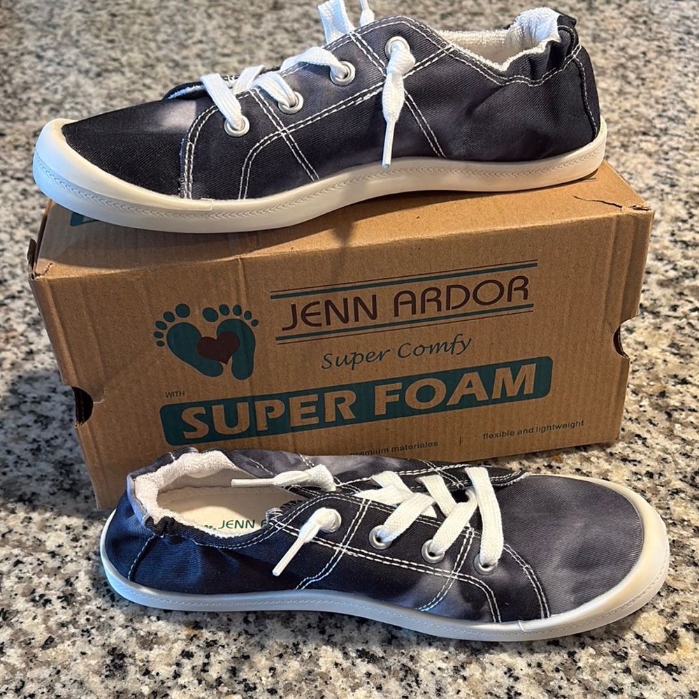 Jenn Ardor Black and White Women's Sneakers